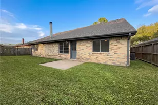 2614 Coopers Post Ln, Sugar Land, TX 77478 - Photo 18