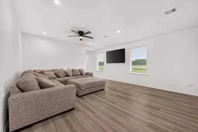 2074 Legacy Hills Drive, Houston, TX 77067 - Photo 12