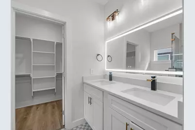 8316 De Priest #B, Houston, TX 77088 - Photo 8