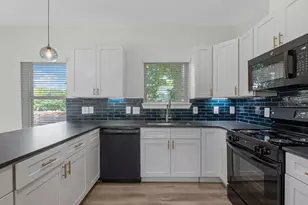 8316 De Priest, Houston, TX 77088 - Photo 4