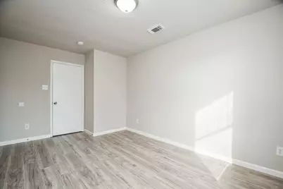 11659 Evesborough Drive, Houston, TX 77099 - Photo 20