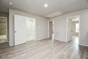 11659 Evesborough Dr, Houston, TX 77099 - Photo 16