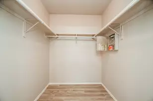 11659 Evesborough Dr, Houston, TX 77099 - Photo 14