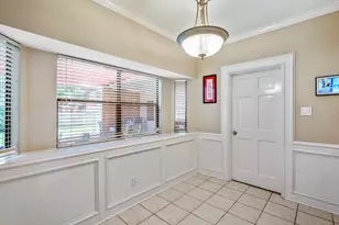 407 Champion Lake Dr, Spring, TX 77380 - Photo 12