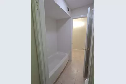 962 Sterling Green Drive S, Channelview, TX 77530 - Photo 22
