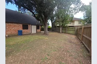 962 Sterling Green Drive S, Channelview, TX 77530 - Photo 26