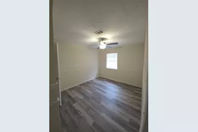 962 Sterling Green Drive S, Channelview, TX 77530 - Photo 20