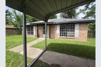 1303 N Mason Avenue, Cleveland, TX 77327 - Photo 2