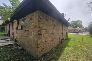 1303 N Mason Ave, Cleveland, TX 77327 - Photo 4