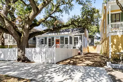 2822 Bernardo De Galvez Avenue, Galveston, TX 77550 - Photo 18