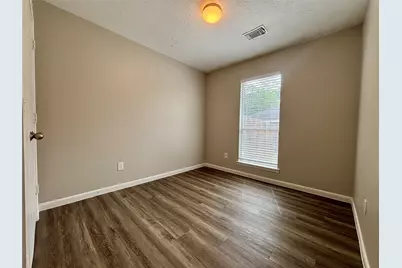 8816 E Buffalo Circle, Willis, TX 77378 - Photo 16