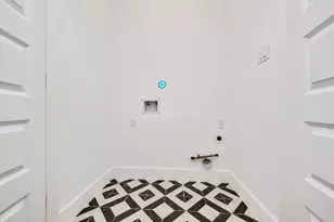 9309 Caddo St, Houston, TX 77078 - Photo 32