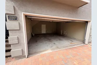 307 Grove Street, Houston, TX 77020 - Photo 26
