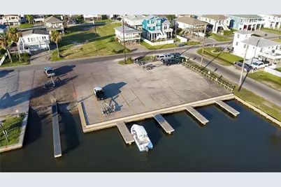 4123 Liberty Drive, Galveston, TX 77554 - Photo 36