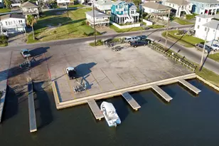 4123 Liberty Dr, Galveston, TX 77554 - Photo 36