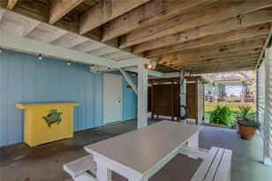 4123 Liberty Dr, Galveston, TX 77554 - Photo 28