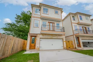 2206 Hoskins Dr, Houston, TX 77080 - Photo 2