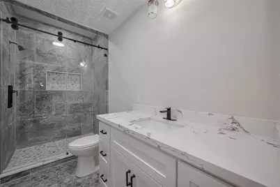 2206 Hoskins Drive, Houston, TX 77080 - Photo 32