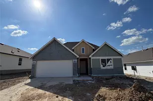 1010 Legrand St, Brenham, TX 77833 - Photo 1