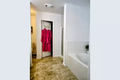 3034 Cinnamon Glen Drive, Houston, TX 77073 - Photo 14