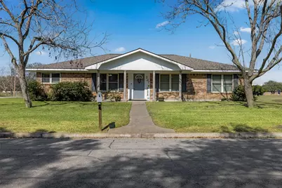 727 Partridge Lane, Eagle Lake, TX 77434 - Photo 2