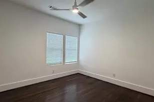 1968 W McKinney St, Houston, TX 77019 - Photo 22