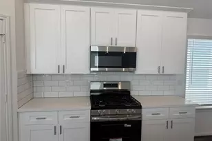 14963 Eagle Feather Dr Dr, Houston, TX 77090 - Photo 10