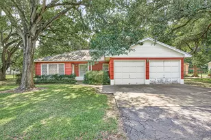 9502 Line St, Needville, TX 77461 - Photo 1