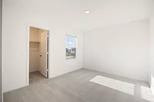 8203 Vacek Xing Wy, Richmond, TX 77469 - Photo 16