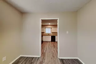 16014 Logan Rock Rd, Houston, TX 77489 - Photo 8