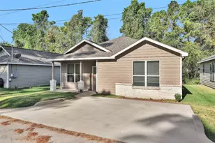 12534 Andwood St, Willis, TX 77318 - Photo 4