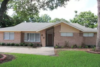 5566 Beechnut Street, Houston, TX 77096 - Photo 1