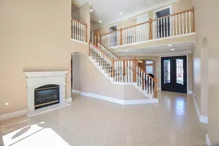 5835 Stratford Gardens Dr, Sugar Land, TX 77479 - Photo 12