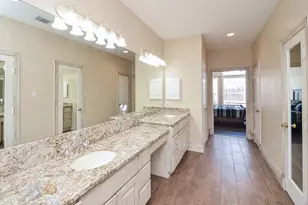 5835 Stratford Gardens Dr, Sugar Land, TX 77479 - Photo 16