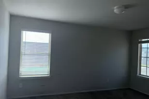 7834 London Tower Ln, Houston, TX 77044 - Photo 14
