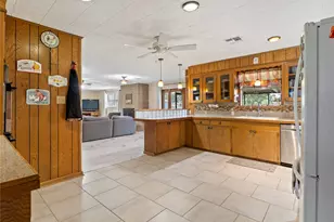 1201 Fm 1862, Blessing, TX 77419 - Photo 14