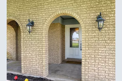 1201 Fm 1862, Blessing, TX 77419 - Photo 4