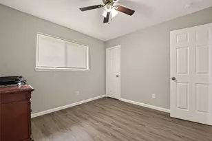 5022 Castlecreek Ln, Houston, TX 77053 - Photo 24