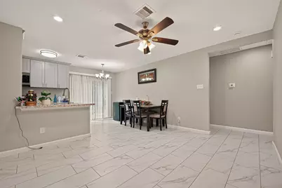 5022 Castlecreek Lane, Houston, TX 77053 - Photo 10