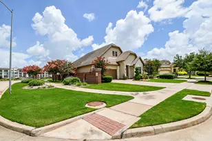 4827 Bellwood Springs Ln, Sugar Land, TX 77479 - Photo 4