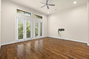 1212 W Dallas St, Houston, TX 77019 - Photo 16