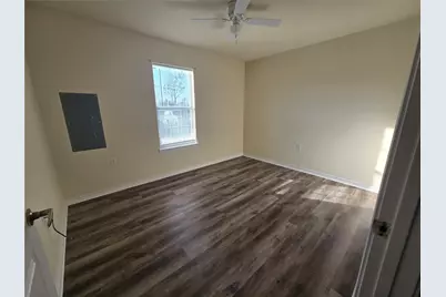 102 Wilson Street, Sealy, TX 77474 - Photo 10