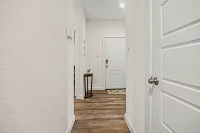 8830 Colicroot Drive, Rosharon, TX 77583 - Photo 6