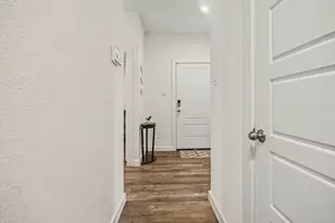 8830 Colicroot Dr, Rosharon, TX 77583 - Photo 6