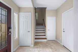 932 W 26th St, Houston, TX 77008 - Photo 6