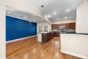 932 W 26th St, Houston, TX 77008 - Photo 10