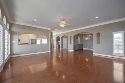 1306 Outrigger, Tiki Island, TX 77554 - Photo 6