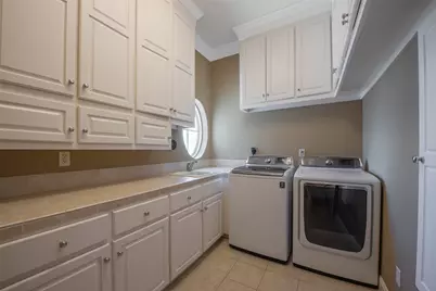 1306 Outrigger, Tiki Island, TX 77554 - Photo 22