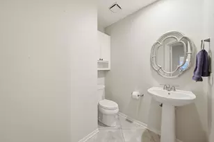 74 E Lakeridge Dr, The Woodlands, TX 77381 - Photo 32