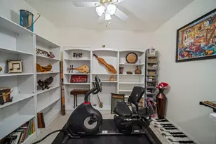 74 E Lakeridge Dr, The Woodlands, TX 77381 - Photo 42